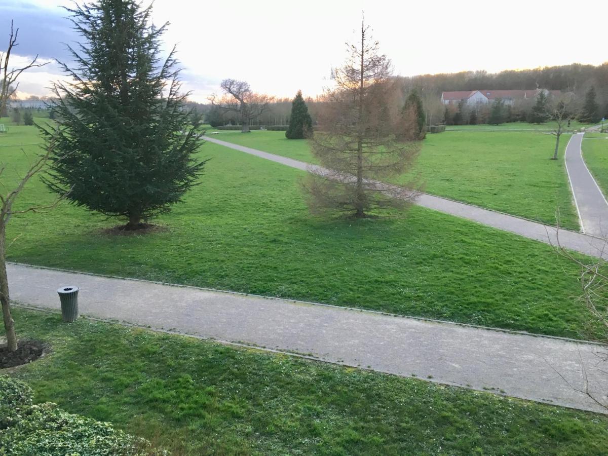 123Home-Le Park Side Chessy  Buitenkant foto